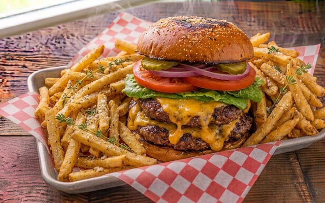 Double Classic Burger.