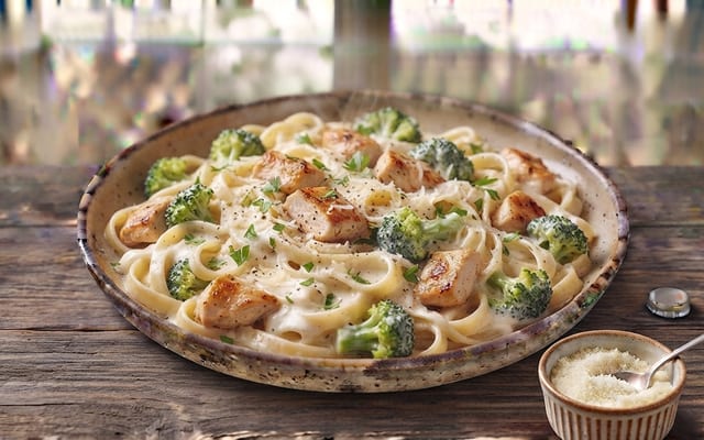 Chicken Broccoli Alfredo.
